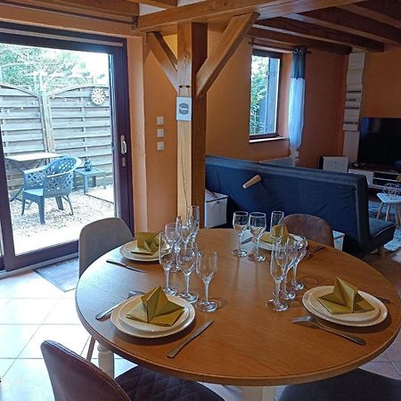 Villa classé 1h30 Paris jusqu'à 6 personnes SPA intérieur et extérieur pleine campagne Ladon Esterno foto