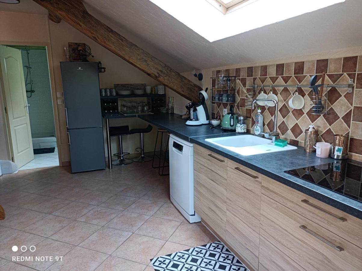Villa classé 1h30 Paris jusqu'à 6 personnes SPA intérieur et extérieur pleine campagne Ladon Esterno foto